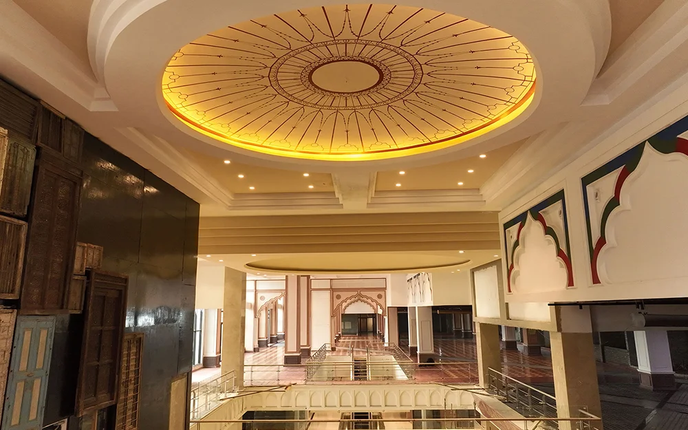 omaxe chandni  chowk