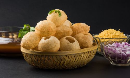 gol gappe delhi ka famous food