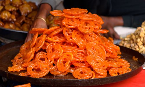 jalebi-delhi-ka-famous-food