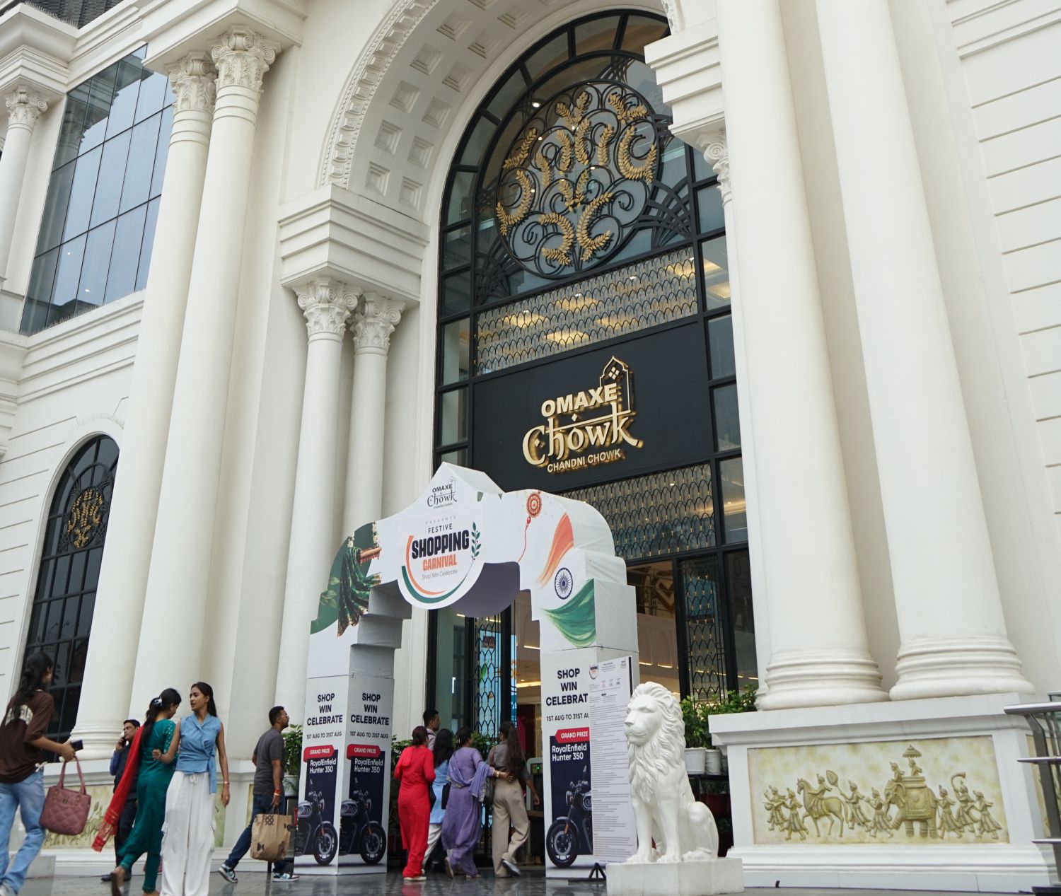 Festive Shopping Carnival